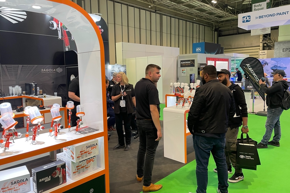UK GARAGE & BODYSHOP 2024
