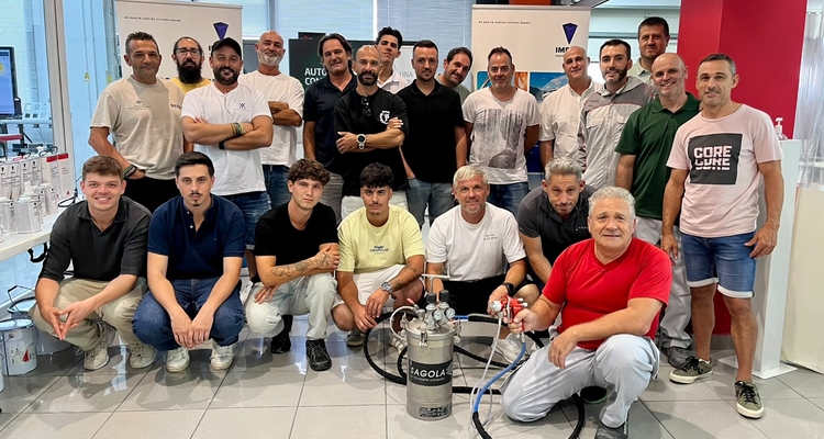Sagola en el acabado de alta gama para el sector de náutica deportiva y de recreo: dos jornadas de formación con la gama IMRON MARINE (Axalta)