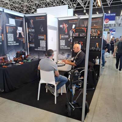 Sagola, junto a Elcometer en SEPEM Industries Sud-Ouest de Toulouse