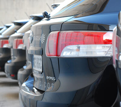 SAGOLA hace entrega de la nueva flota de vehículos a su red comercial